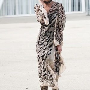 ISO in search of [NOT FOR SALE] H&M 2016? Beige/Ecru Printed Maxi Dress 0 / xs